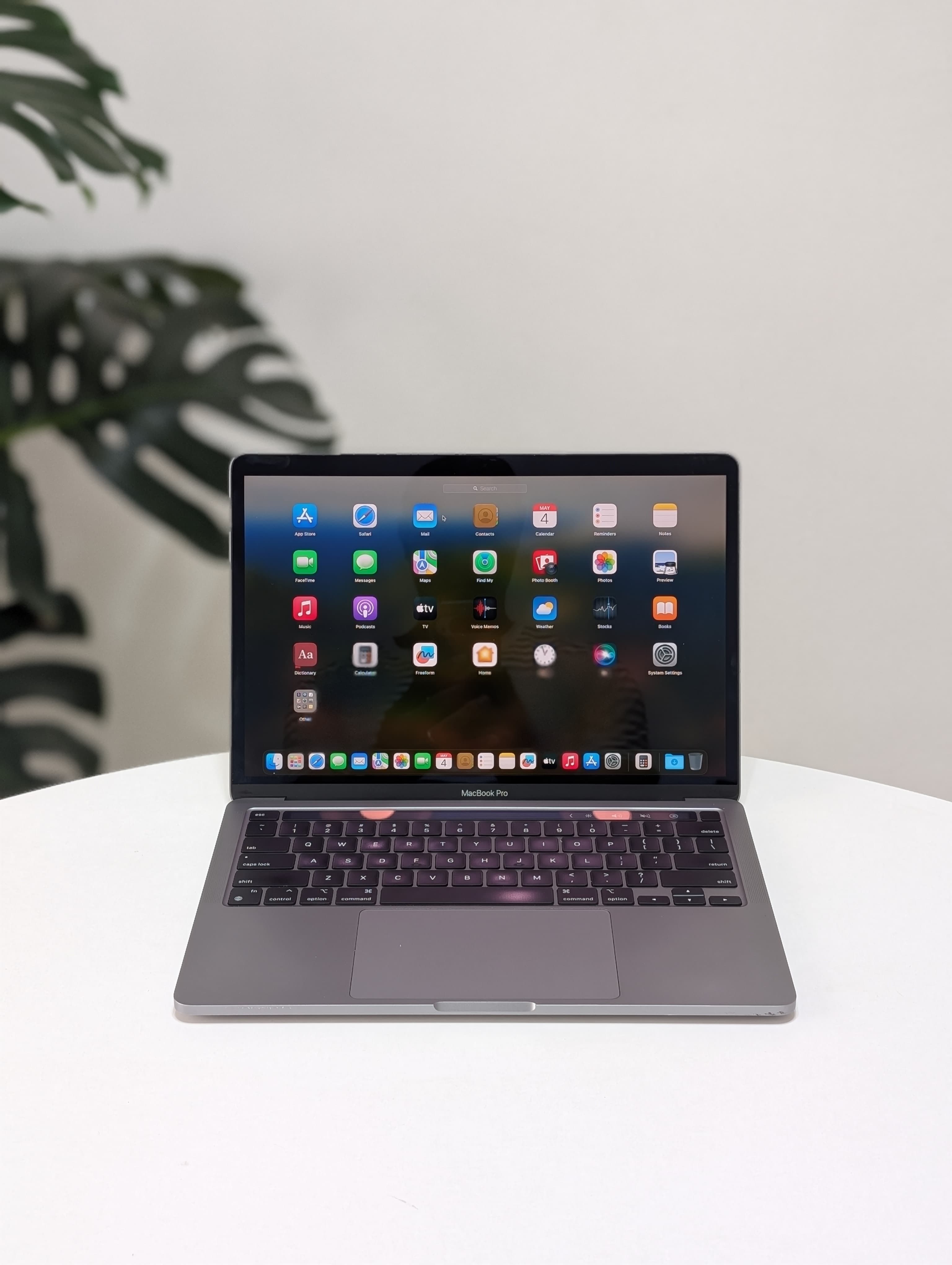 MacBook Pro M2 - 13pouces Retina - TouchBar - 2022 — image 1