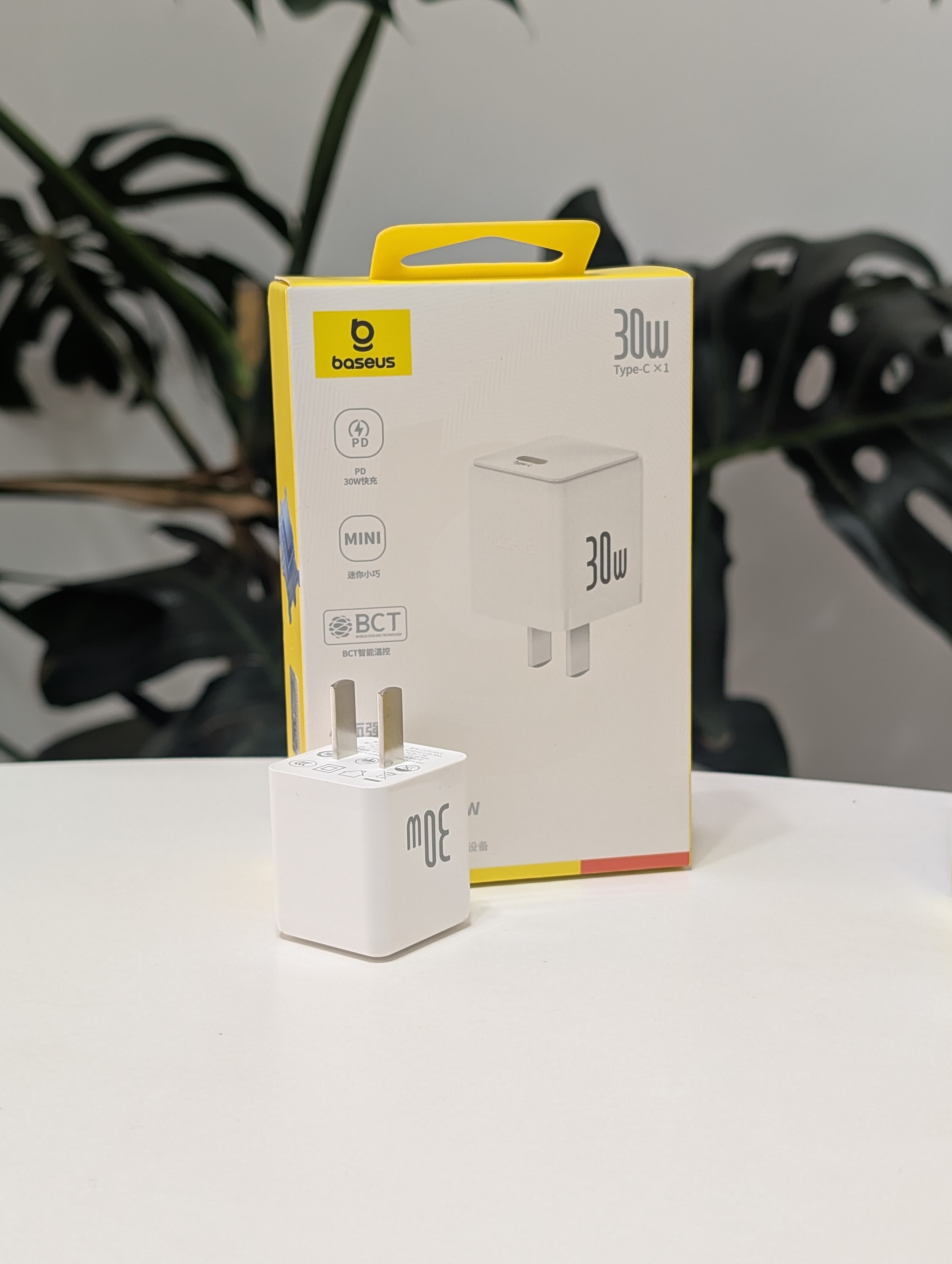 Mini chargeur rapide Baseus GaN5 30W Type-C — image 1